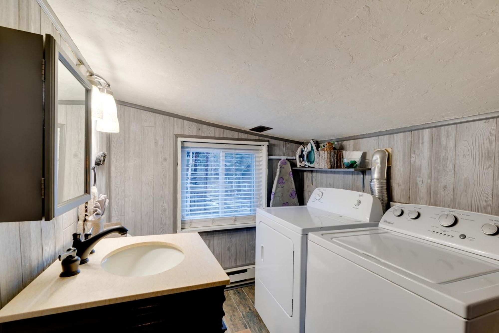 Holiday home Rustic Log With About 5 Mi To Pikes Peak! Green Mountain Falls